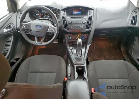 2015 Ford Focus Se z USA, uszkodzony, nr VIN 1FADP3F28FL276253